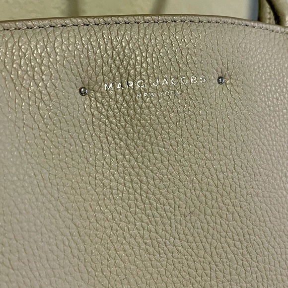 Marc Jacobs Tote - Picture 2 of 7